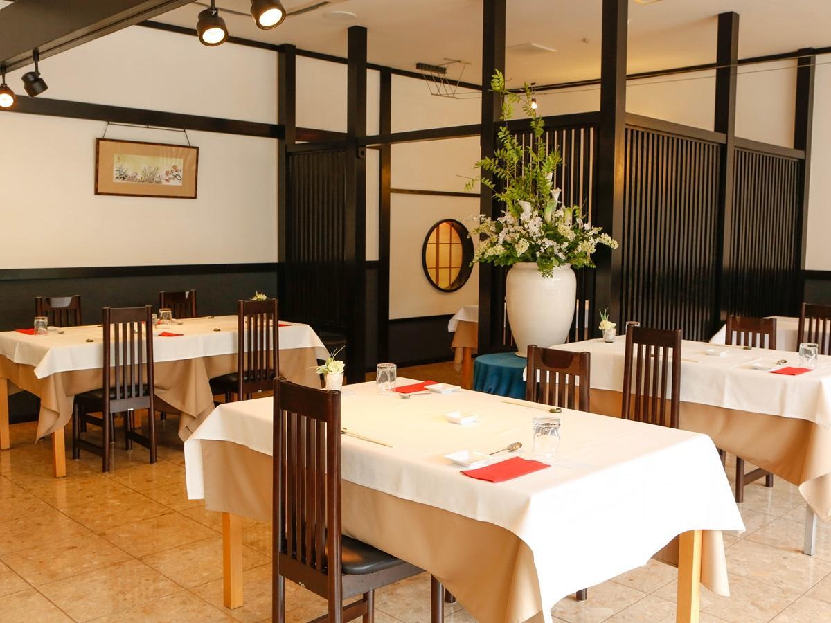 源泉掛け流しの宿albergo湯楽 Yugawara Ngoại thất bức ảnh